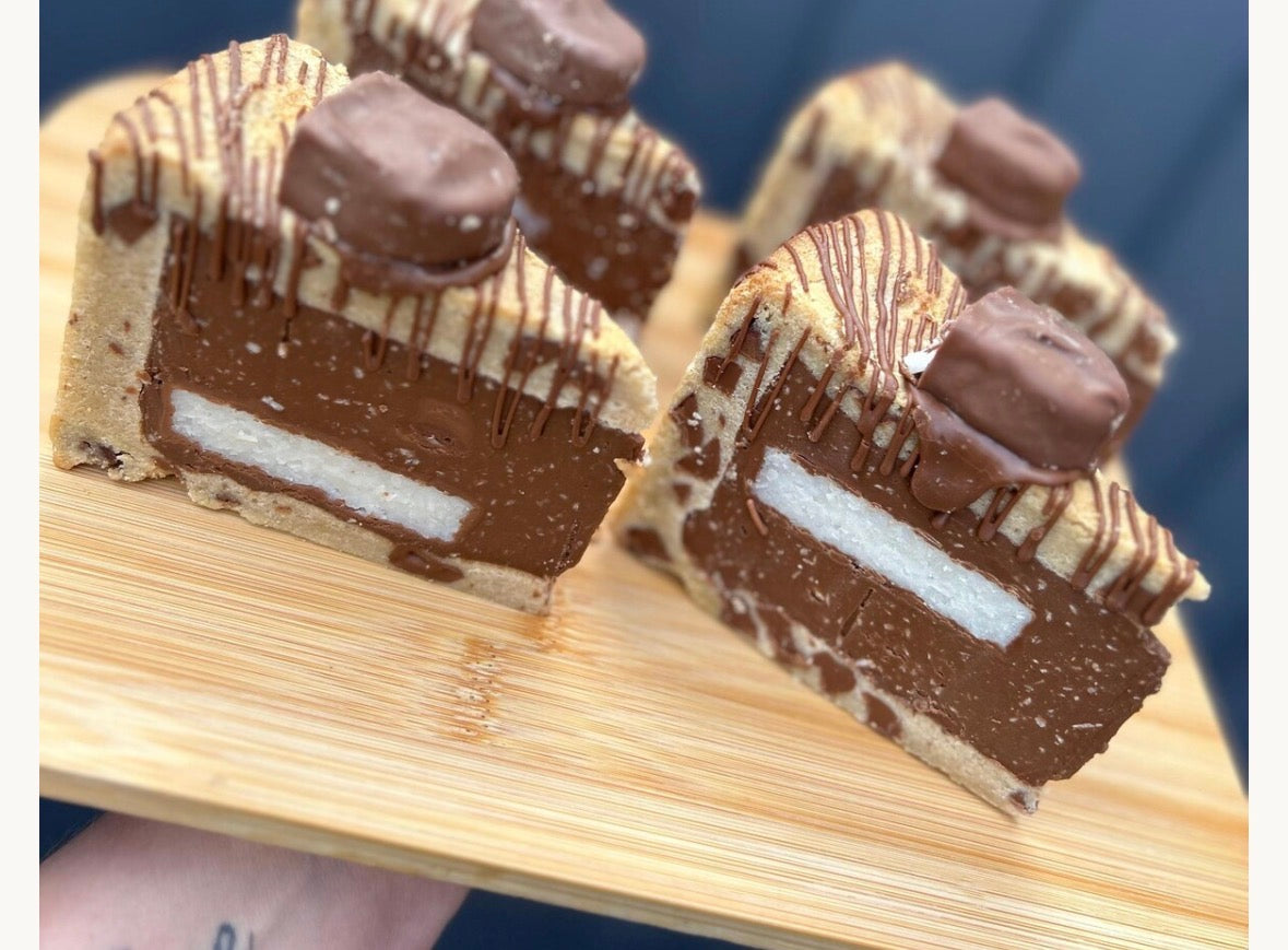 Cookie Pie Slices with Bounty x1